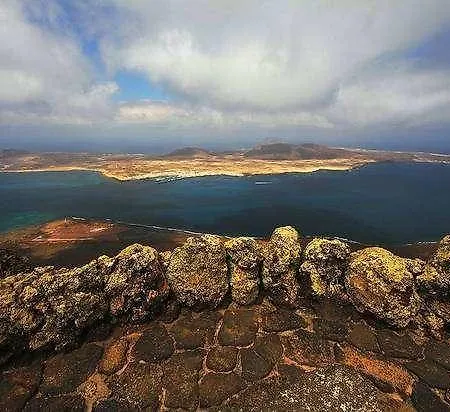 Parnine * Caleta de Sebo